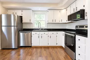 117 Lexington Ave, Lowell, MA 01854 - Photo 5