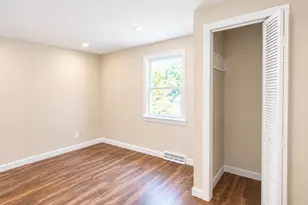117 Lexington Ave, Lowell, MA 01854 - Photo 17