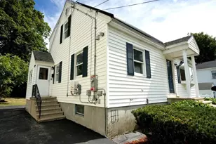 117 Lexington Ave, Lowell, MA 01854 - Photo 3