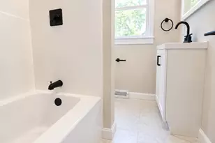 117 Lexington Ave, Lowell, MA 01854 - Photo 13
