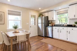 117 Lexington Ave, Lowell, MA 01854 - Photo 5