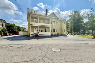 272 South St, Fitchburg, MA 01420 - Photo 1