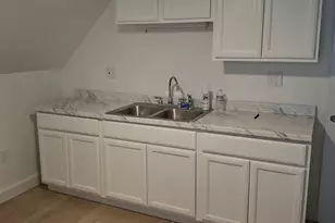 709 Belmont St, Springfield, MA 01108 - Photo 1