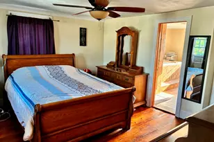 16 Middle St, Fairhaven, MA 02719 - Photo 9