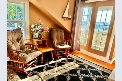 16 Middle St, Fairhaven, MA 02719 - Photo 19