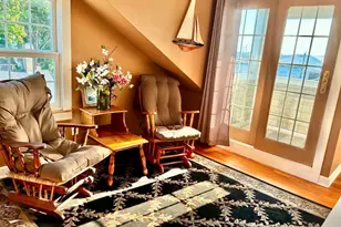 16 Middle St, Fairhaven, MA 02719 - Photo 17