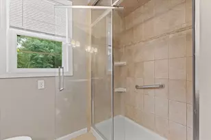 19 Cypress St, Oxford, MA 01540 - Photo 17