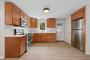 19 Cypress St, Oxford, MA 01540 - Photo 7