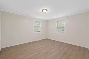 19 Cypress St, Oxford, MA 01540 - Photo 13