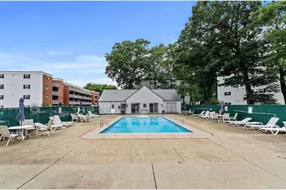 36 Greentree Ln #23, Weymouth, MA 02190 - Photo 17