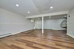 13 Forbes Ave, Burlington, MA 01803 - Photo 19