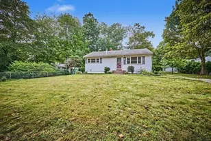 13 Forbes Ave, Burlington, MA 01803 - Photo 21