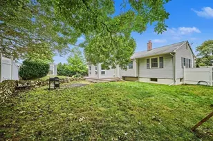 13 Forbes Ave, Burlington, MA 01803 - Photo 25