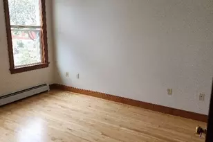 2 Cameron St, Worcester, MA 01604 - Photo 9