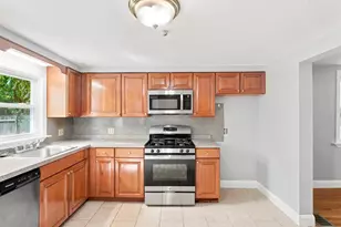 27 High St, Weymouth, MA 02189 - Photo 13
