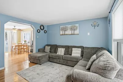 66 Buttonwood Avenue, Sutton, MA 01590 - Photo 3