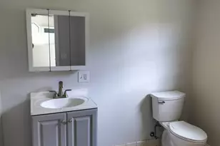 218 Pleasant St, Seekonk, MA 02771 - Photo 19