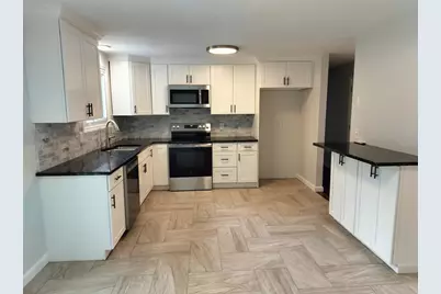 218 Pleasant St, Seekonk, MA 02771 - Photo 5
