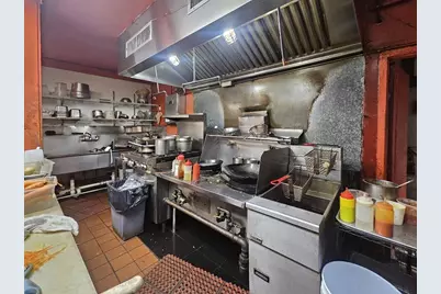 93 Beacon St, Somerville, MA 02143 - Photo 5