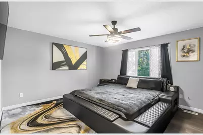 10 Robert Dr, Holyoke, MA 01040 - Photo 25