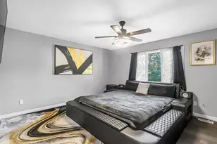 10 Robert Dr, Holyoke, MA 01040 - Photo 25