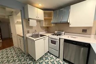 10 Lindall Pl, Boston, MA 02114 - Photo 7