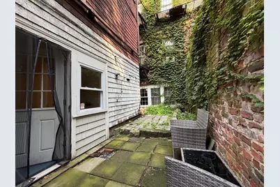 10 Lindall Pl. #5, Boston, MA 02114 - Photo 9