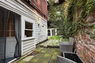 10 Lindall Pl, Boston, MA 02114 - Photo 9