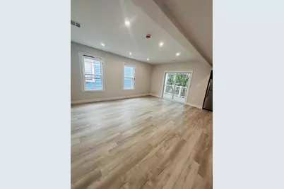 761 Columbia Road #1, Boston, MA 02125 - Photo 3