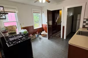 65 Draper St, Boston, MA 02122 - Photo 5