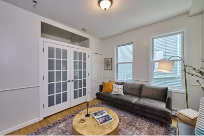 9 Mullins Ct. #D, Cambridge, MA 02141 - Photo 3