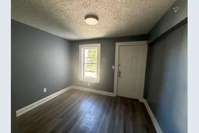 464 Central St #1L, Lowell, MA 01852 - Photo 3
