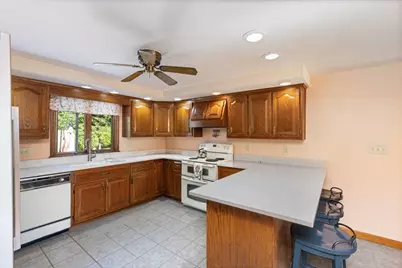 76 Talmuth Avenue, Haverhill, MA 01830 - Photo 9