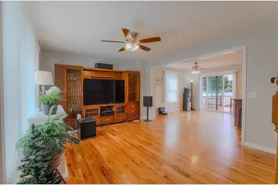 122 Ambrose St, Springfield, MA 01109 - Photo 5