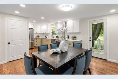 122 York St, Stoughton, MA 02072 - Photo 11
