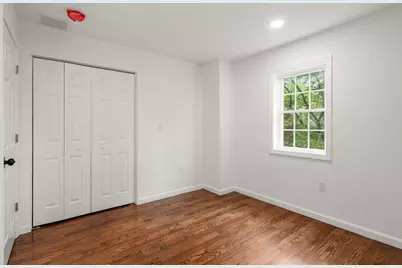 122 York St, Stoughton, MA 02072 - Photo 27