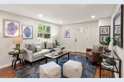 122 York St, Stoughton, MA 02072 - Photo 5