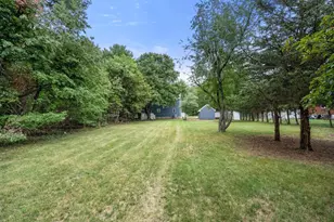 122 York St, Stoughton, MA 02072 - Photo 3