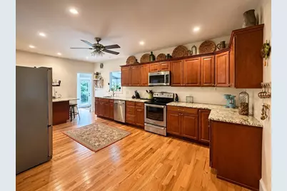 437 High St, Hanson, MA 02341 - Photo 7