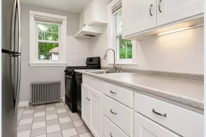 3 Oakwood Ave, Lawrence, MA 01841 - Photo 7