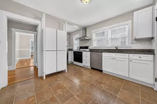 156 W Adams St, Somerville, MA 02144 - Photo 1