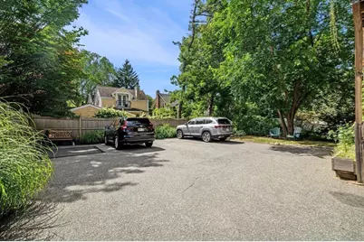 26 Village St #2, Marblehead, MA 01945 - Photo 21
