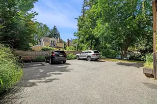 26 Village St, Marblehead, MA 01945 - Photo 21