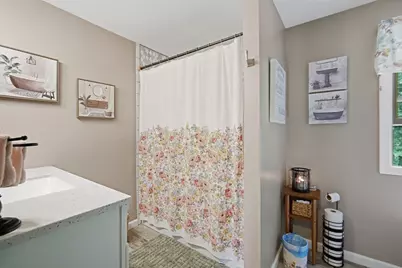 19 Stephanie Cir, Springfield, MA 01129 - Photo 29