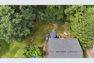 19 Stephanie Cir, Springfield, MA 01129 - Photo 9