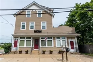 609 Newport Ave, Attleboro, MA 02703 - Photo 1