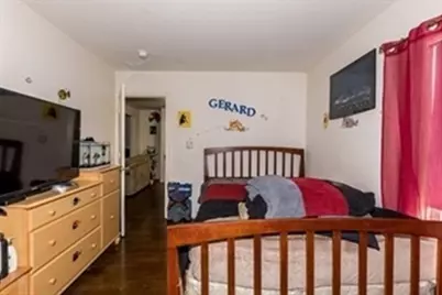 609 Newport Ave, Attleboro, MA 02703 - Photo 31