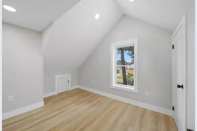 31 Chippewa Dr, Wareham, MA 02532 - Photo 19