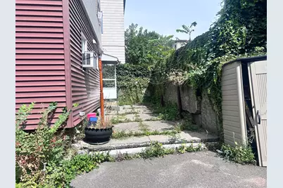 161 Shawmut St, Chelsea, MA 02150 - Photo 5