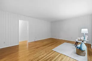 161 Wolcott Ave, West Springfield, MA 01089 - Photo 7